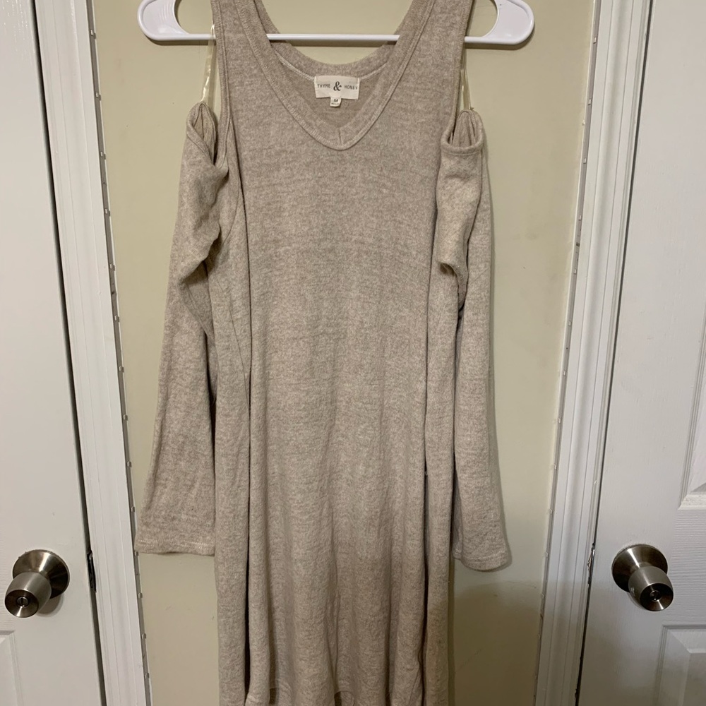 Chic Beige Cold Shoulder Long Sleeve Dress